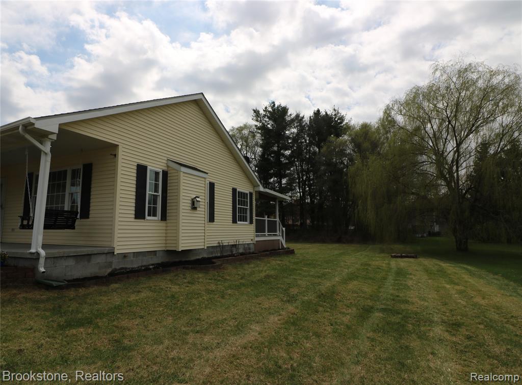 2141 Hunter Drive, Lapeer, MI 48446 — Photo 22