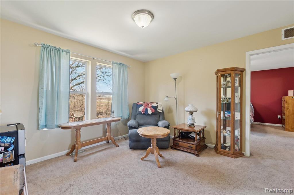 658 GLENLIVET Street, Howell, MI 48843 — Photo 22