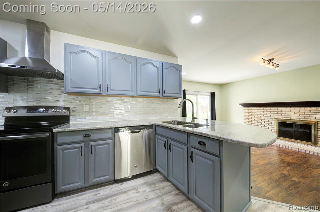 43715 Simsbury Street, Canton, MI 48187 — Photo 13