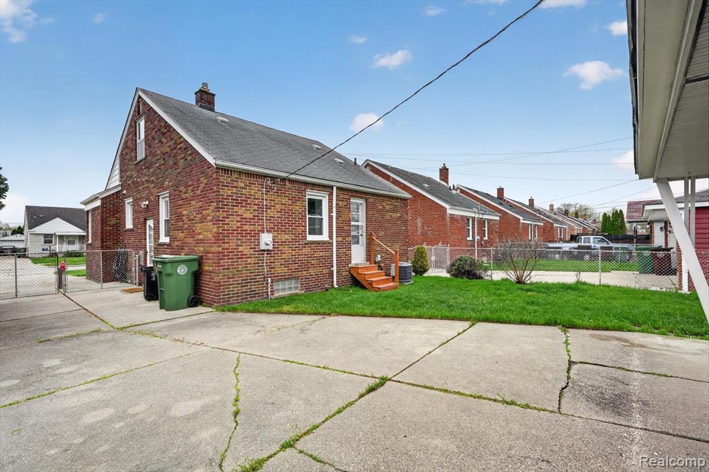 12984 Callender Street, Southgate, MI 48195 — Photo 39