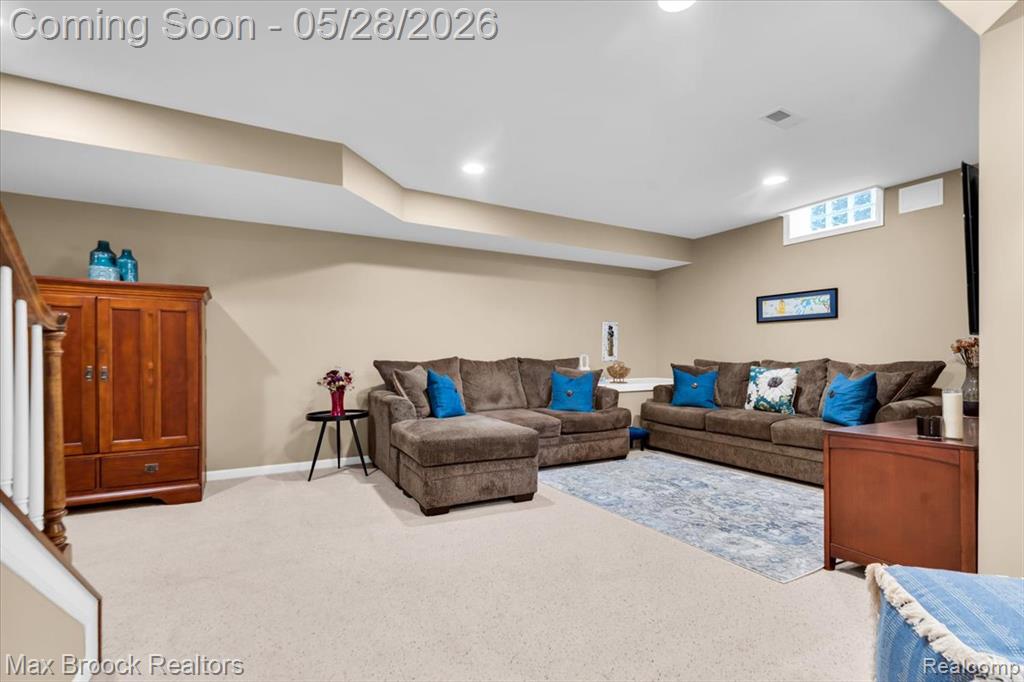 47071 Northumberland Street, Novi, MI — Photo 48