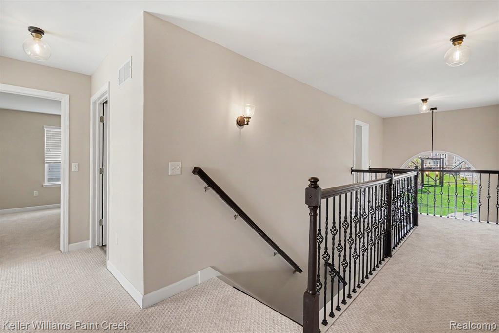 4846 E Stonegate Circle, Lake Orion, MI — Photo 15