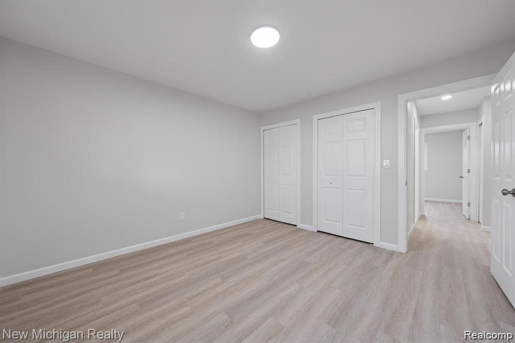 5232 Dickson Drive, Sterling Heights, MI 48310 — Photo 29