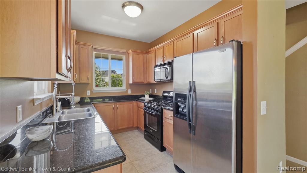 28294 Cottage Lane, New Hudson, MI 48165 — Photo 12