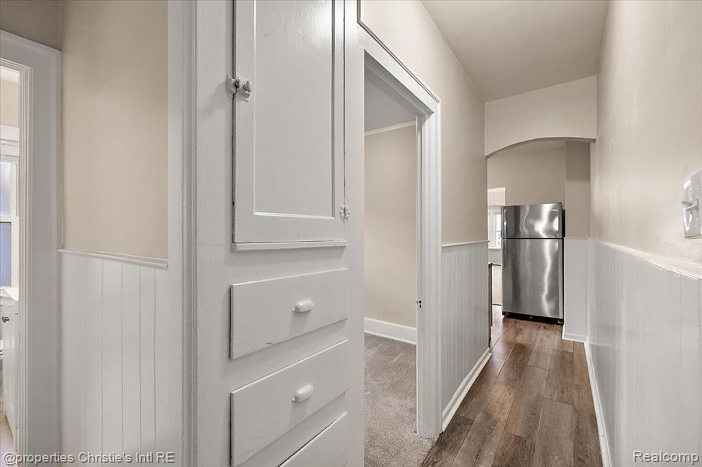 829 Beaconsfield Ave, Grosse Pointe Park, MI 48230 — Photo 24