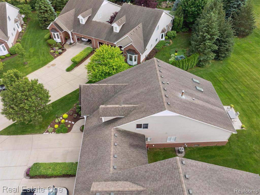 446 Delmar Court, Highland, MI — Photo 53