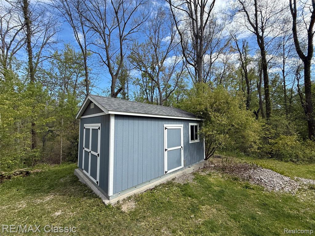 3699 Old Plank Road, Milford, MI 48381 — Photo 32