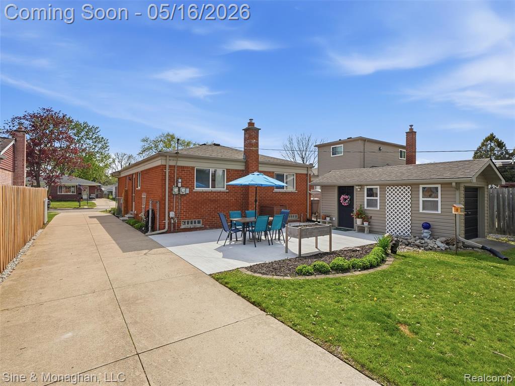 23701 Lakewood Street, Saint Clair Shores, MI 48082 — Photo 24
