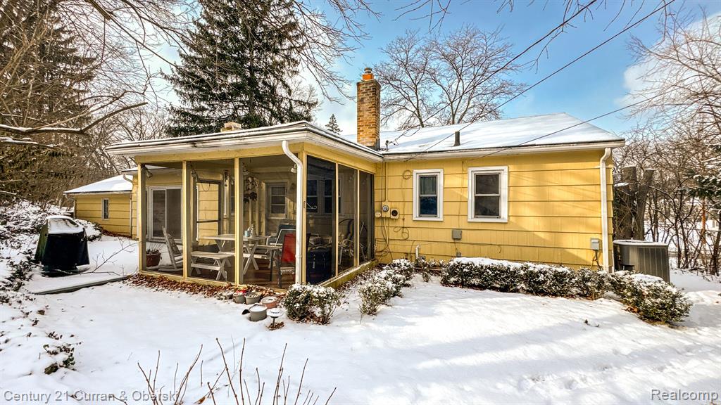 806 CAMBRIDGE Street, Ypsilanti, MI 48197 — Photo 27