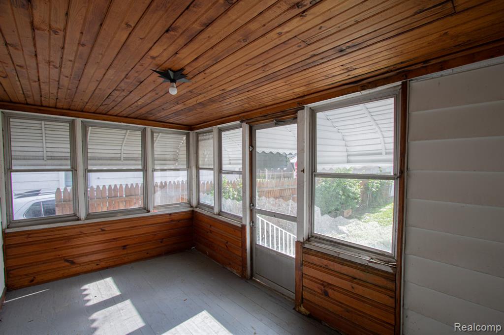 6219 Plainview Avenue, Detroit, MI 48228 — Photo 13