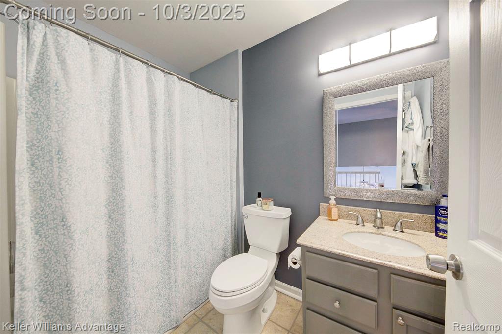 988 Calpernia, Wixom, MI 48393 — Photo 30