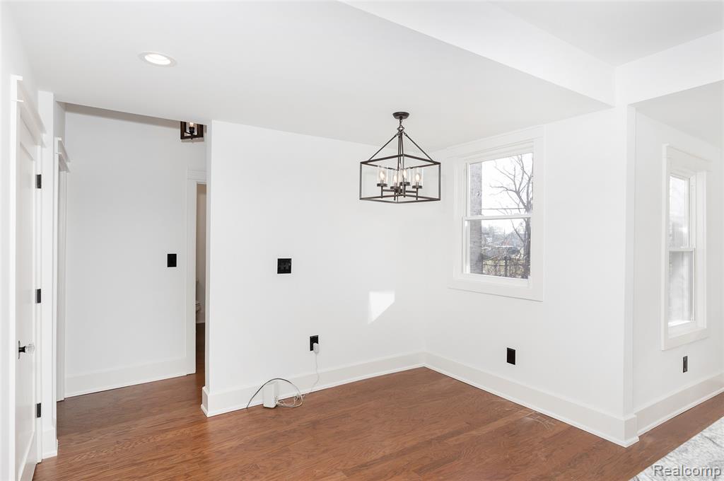 1583 Cadillac Boulevard, Detroit, MI 48214 — Photo 15