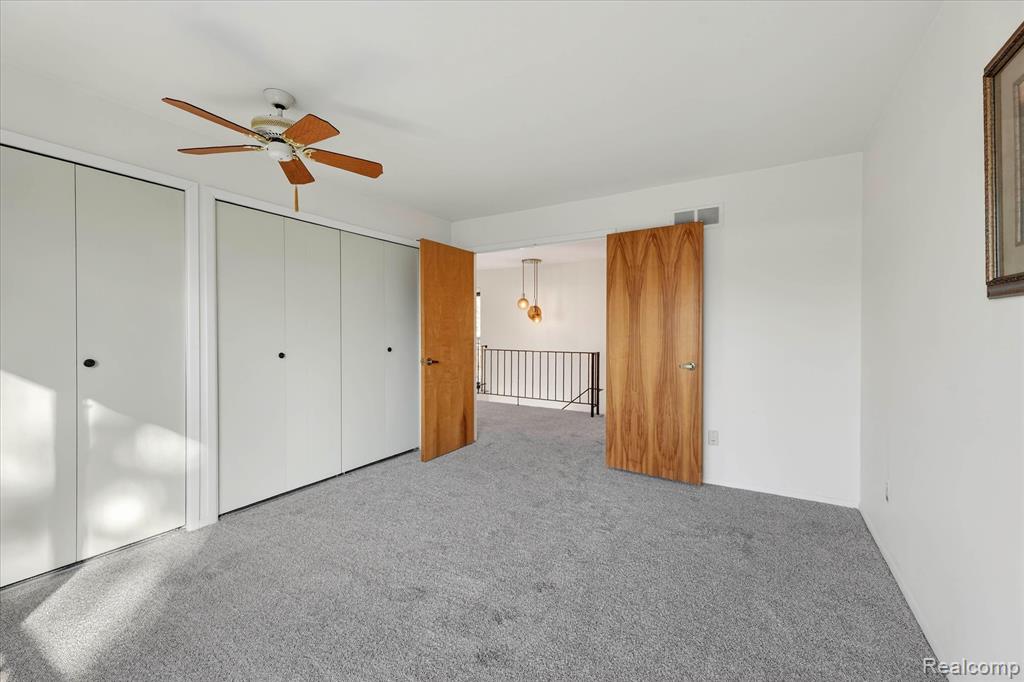 18268 University Park Drive, Livonia, MI, 48152