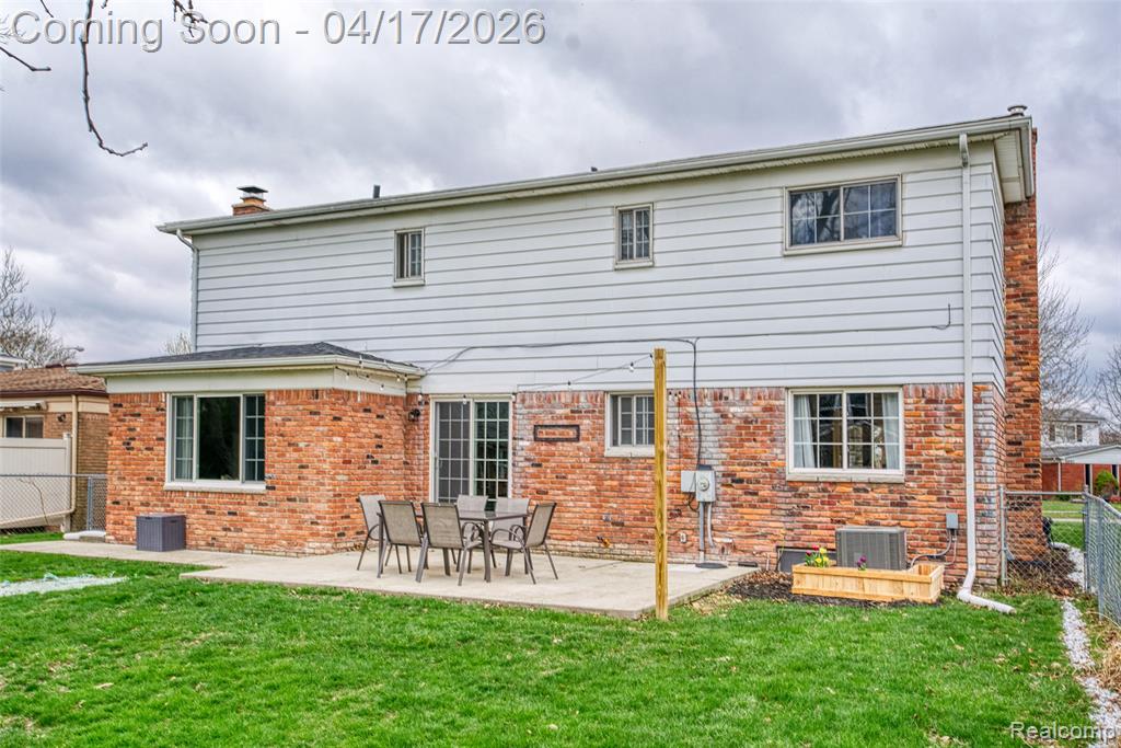 5854 Willow Creek Drive, Canton, MI 48187 — Photo 35