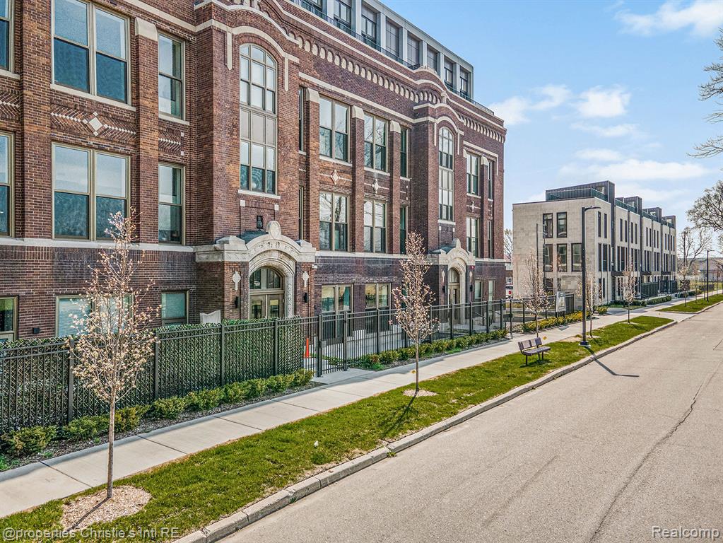 1454 Townsend Street - Photo 2