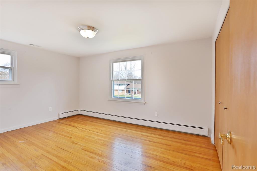 32319 Nottingwood Street, Farmington, MI 48334 — Photo 20