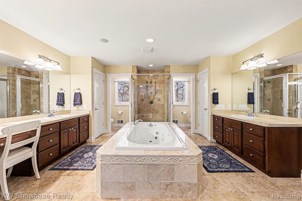 47955 Andover Drive, Novi, MI — Photo 32