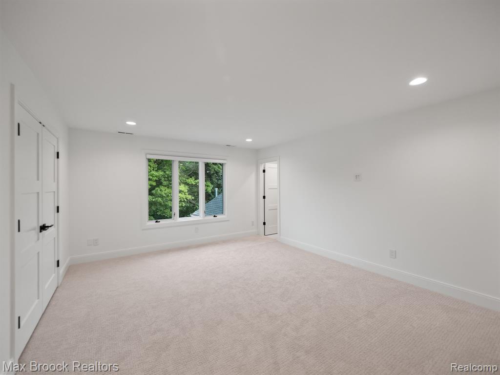 4331 Spruce Hill Lane, Bloomfield Hills, MI 48301 — Photo 31