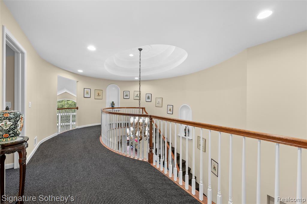 5375 Pembrooke Crossing Court, West Bloomfield, MI — Photo 40