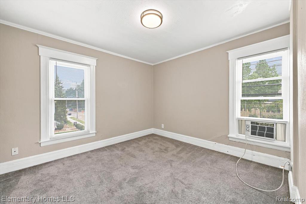 802 S LAFAYETTE Avenue, Royal Oak, MI 48067 — Photo 12