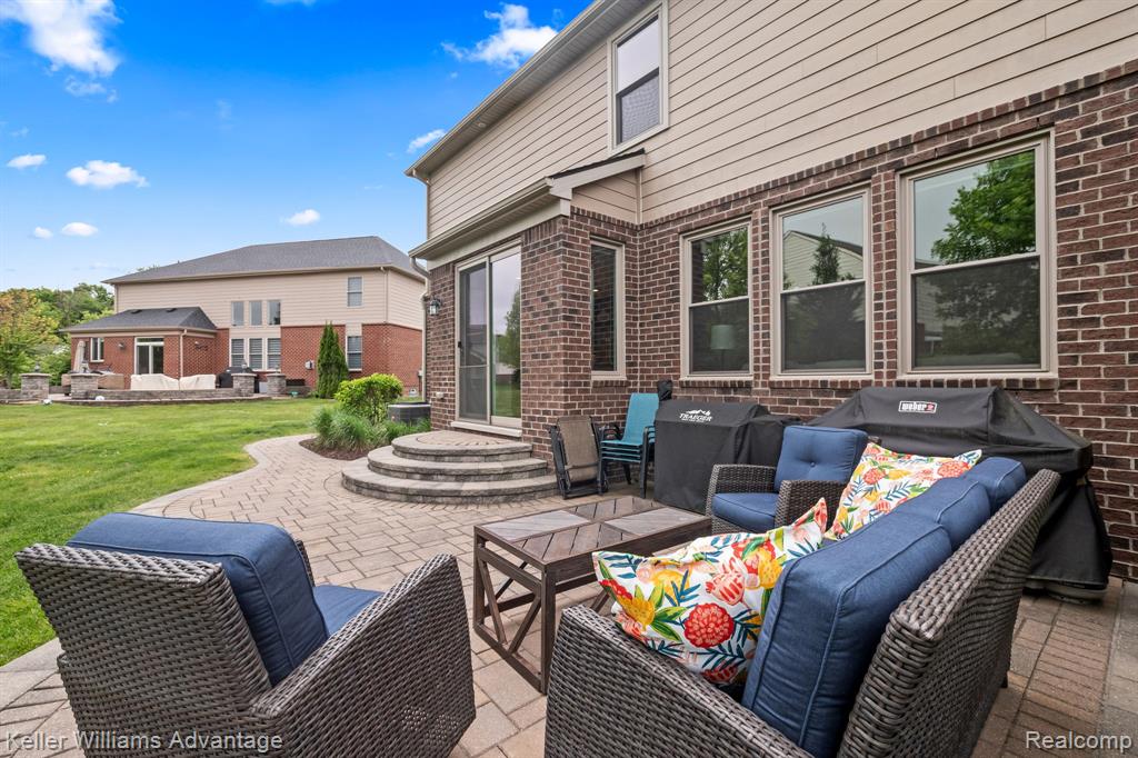 41740 Steinbeck Glen, Novi, MI 48377 — Photo 43