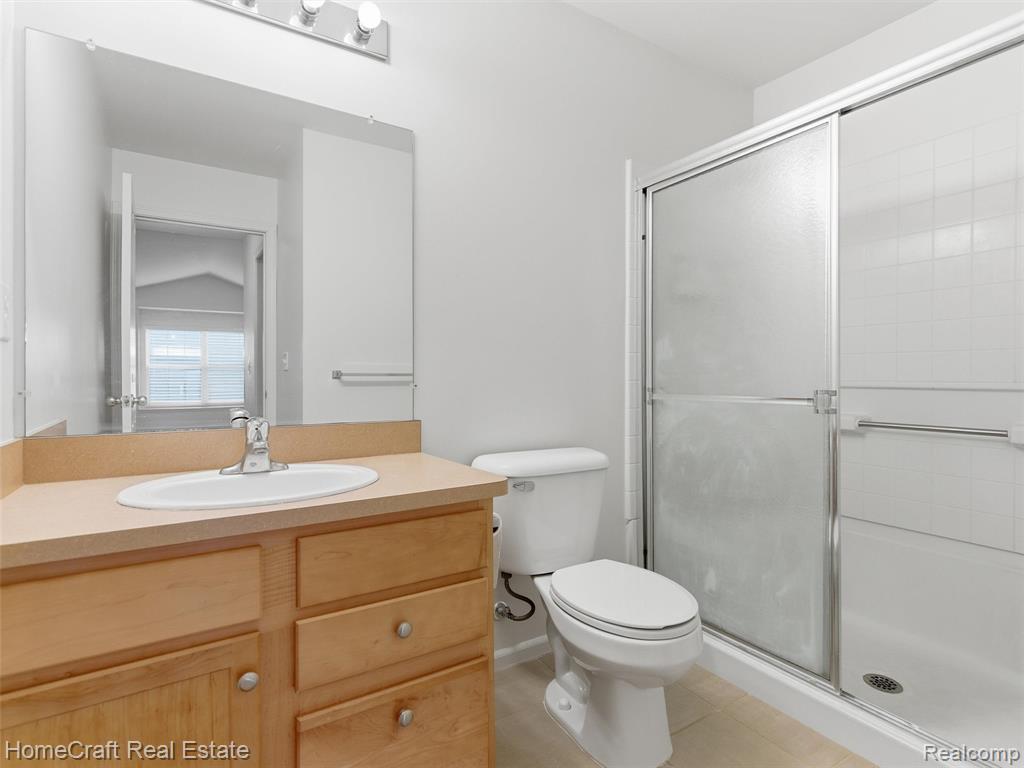 47551 PEMBROKE Drive, Canton, MI 48188 — Photo 22