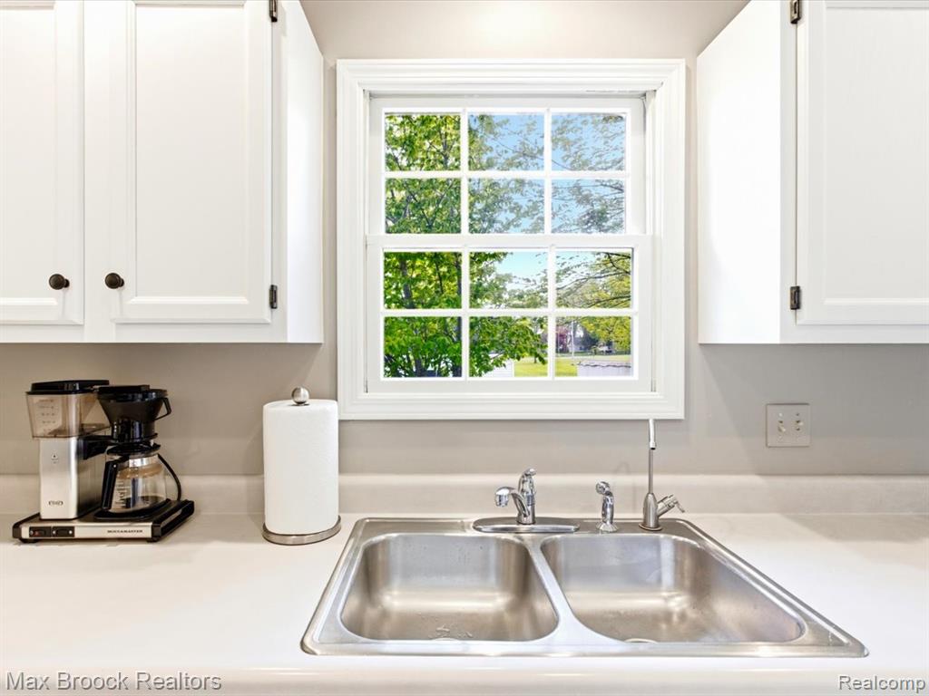 1561 S Delano Street, St. Clair, MI 48079 — Photo 20