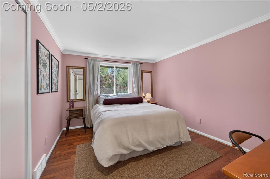 7025 Cedarbank Drive, West Bloomfield, MI 48324 — Photo 19