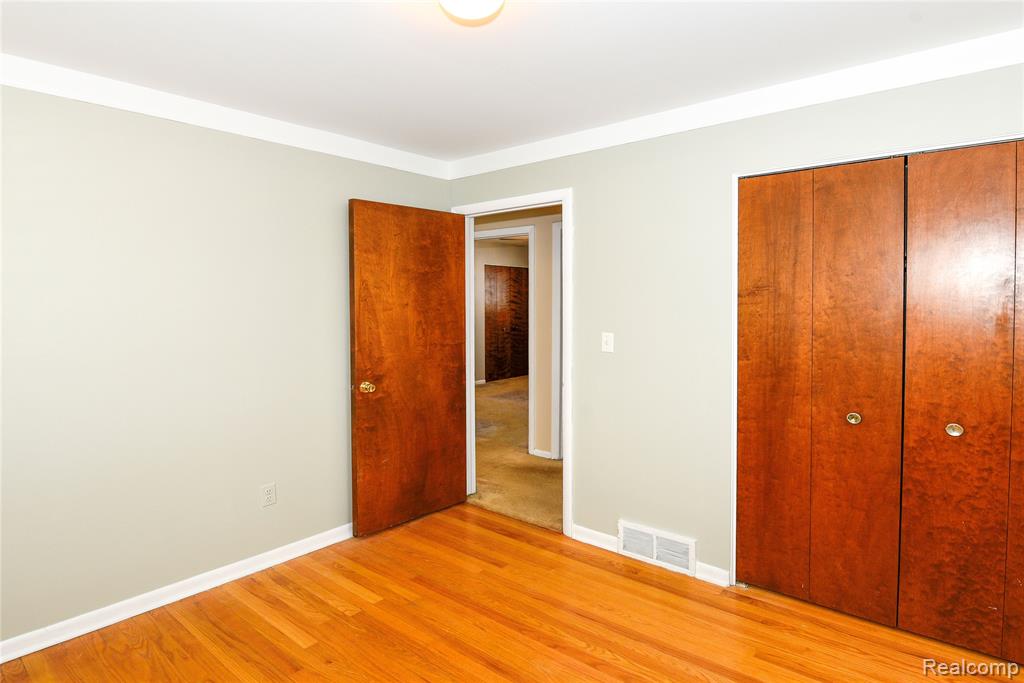 884 Eugene Drive, Oxford, MI 48371 — Photo 30