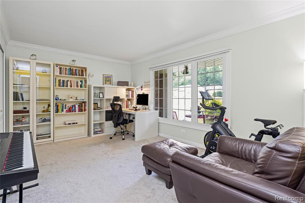 16610 Old Bedford Road, Northville, MI — Photo 23