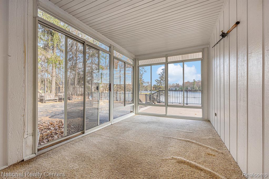 9494 Sashabaw Road, Clarkston, MI 48348 — Photo 13