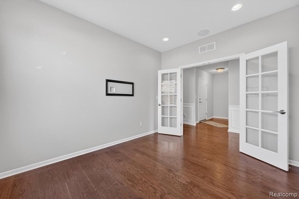 50195 Alden, Canton, MI 48188 — Photo 27
