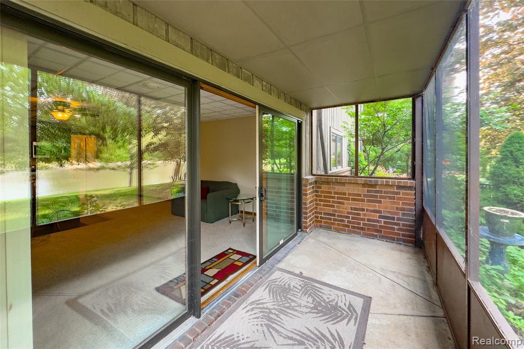9830 Hawthorne Glen Drive, Grosse Ile, MI 48138 — Photo 43