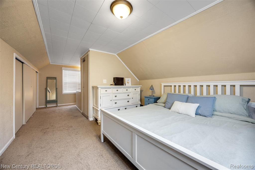 609 E Baker Avenue, Clawson, MI — Photo 17