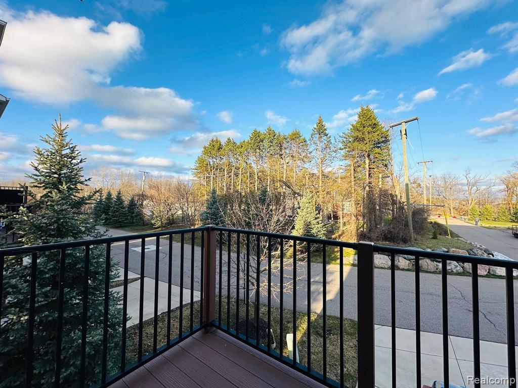44561 GWINNETT Loop, Novi, MI — Photo 10
