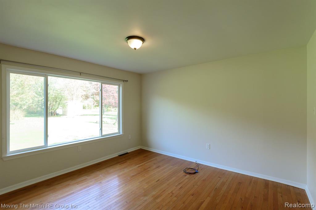 43654 CROWLEY Road, Van Buren, MI 48111 — Photo 7