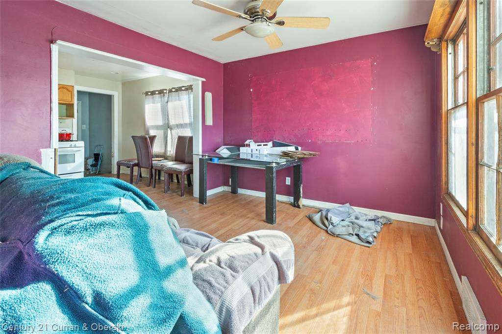 1721 E Woodward Heights Boulevard, Hazel Park, MI 48030 — Photo 5