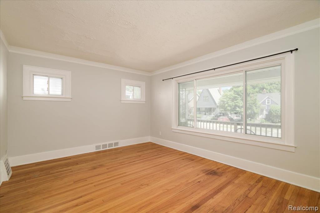 967 Alberta Street, Ferndale, MI 48220 — Photo 3