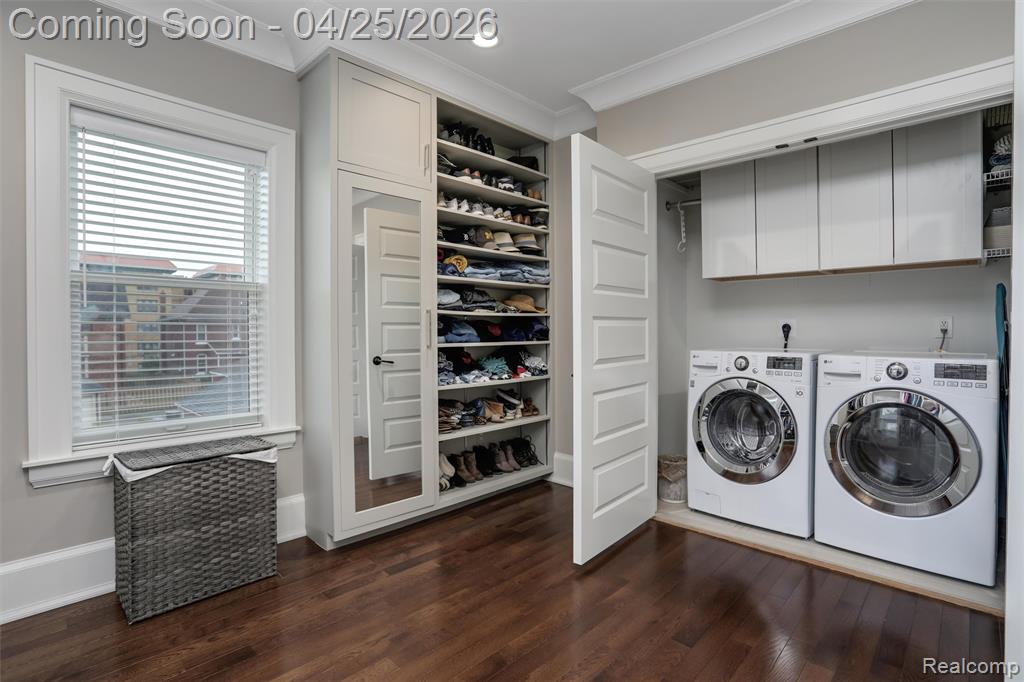 658 Pallister, Detroit, MI 48202 — Photo 38
