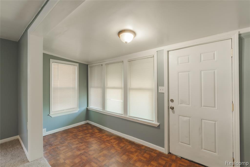 4901 Cornell Street, Dearborn Heights, MI 48125 — Photo 16