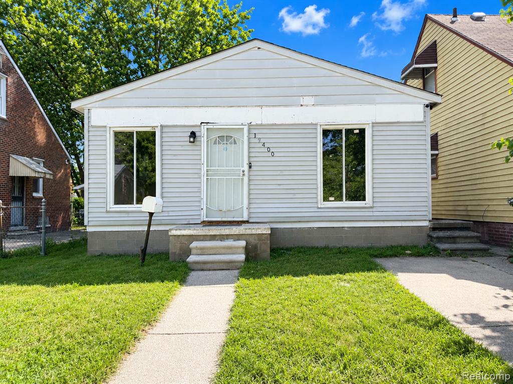 19400 Charest Street, Detroit, MI 48234