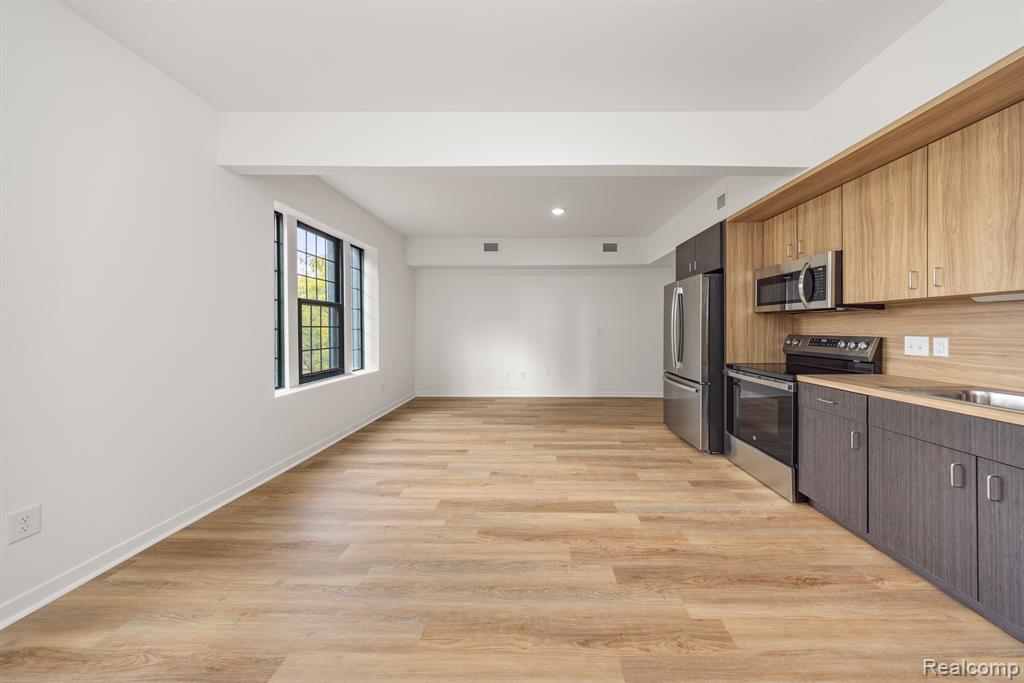 100 Seward Street, Detroit, MI 48202 — Photo 13