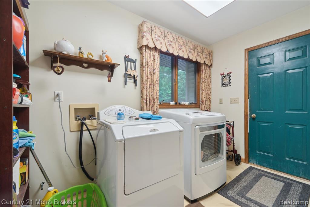 14210 W Burt Road W, Chesaning, MI 48616 — Photo 38