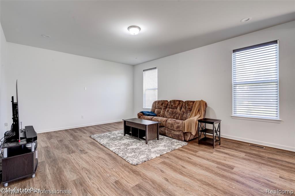 58775 Gidran Drive, South Lyon, MI 48178 — Photo 15