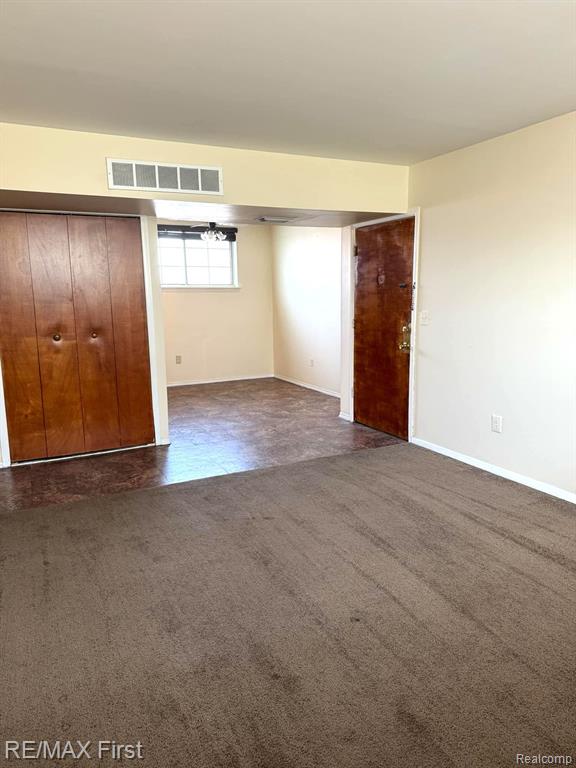 8171 DENWOOD Drive, APT 1, Sterling Heights, MI 48312 — Photo 13