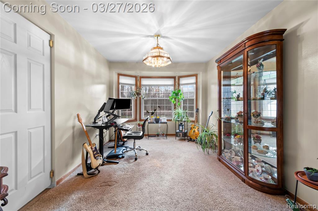 21651 Sylvan Avenue, Flat Rock, MI 48134 — Photo 9