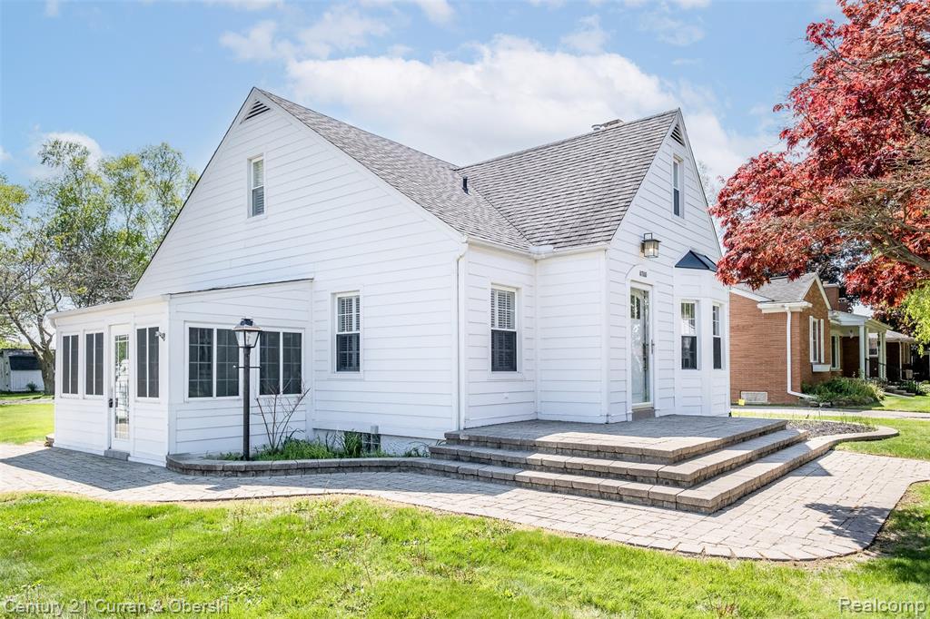 11700 Farley, Redford, MI 48239 — Photo 5