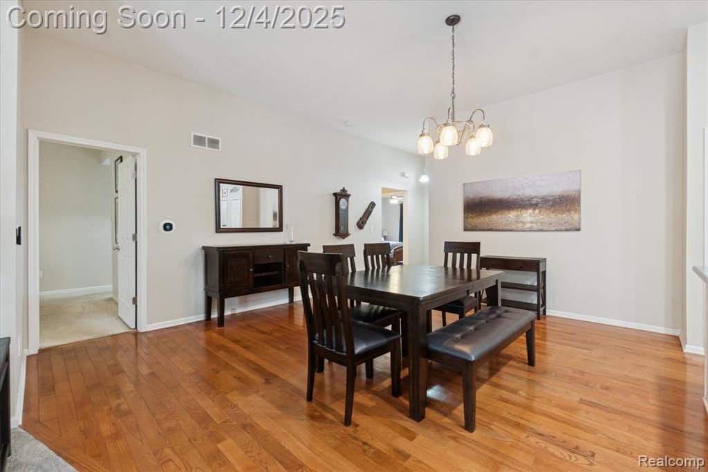 290 Wood Point, Howell, MI 48843 — Photo 10