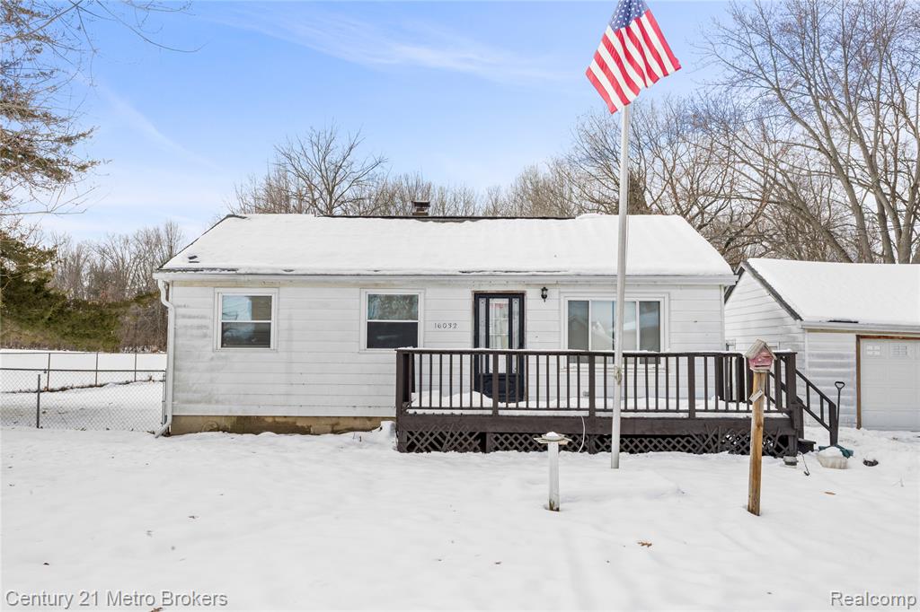 16032 Knobhill Drive, Linden, MI 48451 — Photo 6