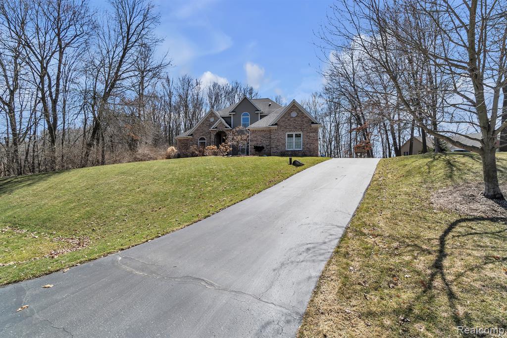 4788 WINDSWEPT Drive, Milford, MI 48380 — Photo 59